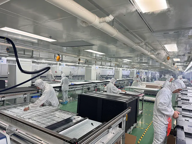 smart TV display screen huixin factory workshop